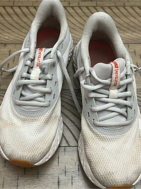 Nike White and Orange Men's Running Sneakers Size 6